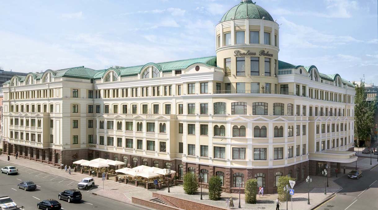 Hotel “ДОНБАС ПАЛАСЕ*****”, Donjeck, Ukrajina